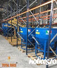 Total Race comercializeaza cupe beton stivuitor, cupe de beton pentru stivuitor diverse modele, cupa cu descarcare centrala si furtun inclus, cupa metalica stivuitor cu deschidere inchidere automata cu funie, arc si levier, cupa cu furtun de cauciuc inclu