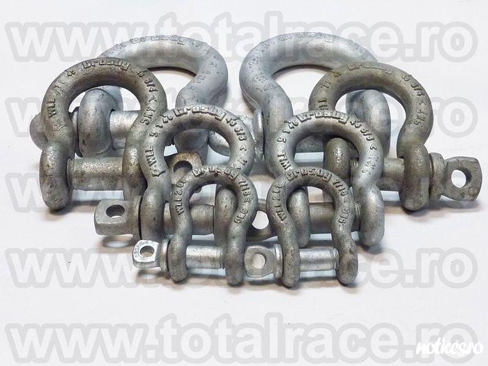 Total Race comercializeaza : chei tachelaj model G 209A tip omega marca Crosby, cheie tachelaj cu bolt filetat , chei tachelaj capacitati intre 2 Tone si 21 Tone . Cheile de tachelaj sunt in conformitate cu cerintele de performanta ale Fed. Spec. RR-C271D