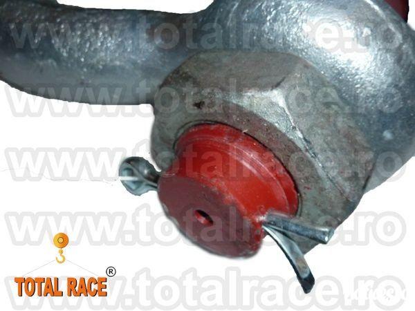 Total Race comercializeaza : chei  de tachelaj model G 2130A - GRAD 80 tip omega marca Crosby, cheie tachelaj cu bolt, piulita si stift de blocare , chei tachelaj capacitate intre 2 si 17 tone . Cheile de tachelaj sunt in conformitate cu EN 13889:2003 si 
