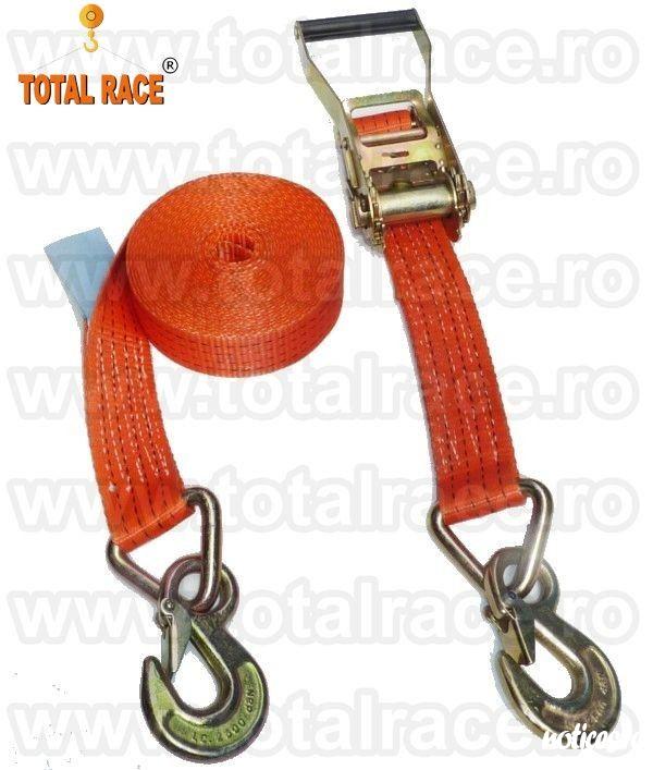 Total Race comercializeaza din stoc chingi ancorare marfa capacitate 5 tone lungime 12 metri, chinga ancorare marfa cu latime de banda 50 mm , chingi ancorat sarcini cu carlige ancorare tip gheara duble , Lc 2500 daN drept si Lc 5000 daN peste incarcatura