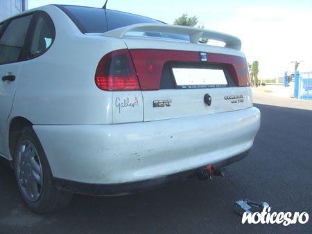 Carlig de remorcare pentru toate modelele de masini:  SEAT