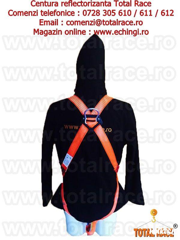 Total Race livreaza din stoc Bucuresti centuri reflectorizante , hamuri reflectorizante ,  echipament individual de protecţie împotriva căderilor de la înălţime.Centura reflectorizanta poate fi folosita oriunde este importanta o mai mare vizibilitat