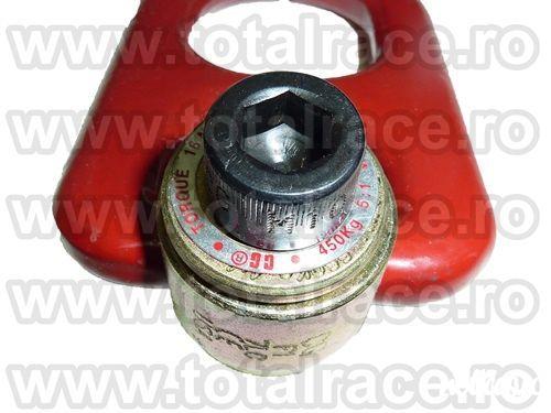 Total Race comercializeaza direct din stoc puncte ridicare flexibile, inele ridicare HR-1000 Heavy Lift Swivel Hoist Rings Crosby, inele flexibile ridicare, ocheti ridicare, inele ridicare rotative cu articulatie, inele pivotante, inele ridicare cu surub,