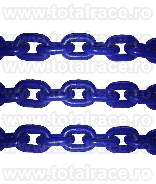 Total Race comercializeaza din stoc cu livrare imediata dispozitive din lant grad 100, sisteme de ridicare pentru macara, dispozitive realizate in functie de configuratia fiecarui client in parte, carlige pentru macara grad 100, cuple de legatura pentru l