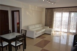 Inchiriez apartament ultra modern 2 camere, Mamaia 2012
