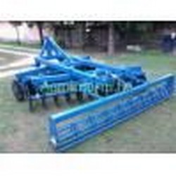 Disc agricol Wirax de 2.5 metri purtat