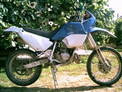 Vand Aprilia Tuareg Rally 125 cu super pret