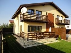 Tunari, case 4 camere in duplex, 80.000 eur