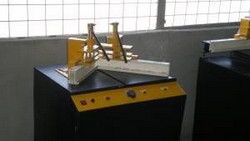 MA... lipit(sudat)pvc termopan 2500 lei,semiautomate