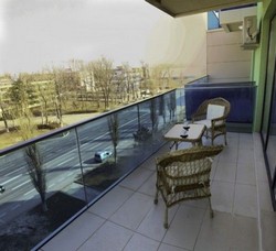 Cazare 2 camere lux lit... 2013