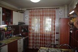 68.000 Euro â??Str. Plt. Radu Gheorghe- Titan.Ap 4 cam