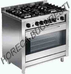 Aragaz 5 focuri si cuptor profesional