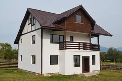 Bran -Predelut , casa de vacanta si 1000 mp.teren
