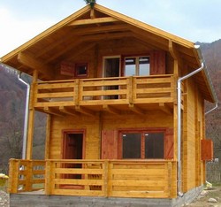 Case si cabane din lemn