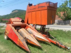 Culegator de porumb Zmaj
