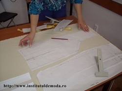 Cursuri acreditate din domeniul vestimentar (Constructor tipare)