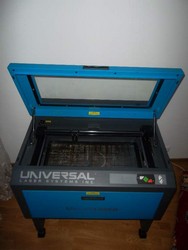 GRAVATOR LASER (MADE IN USA) - Universal Laser Systems