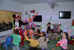 Happy Birthday Kids-loc de joaca si petreceri