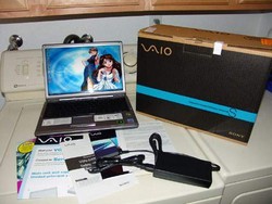 IA-TI VOUCHER SI POTI CASTIGA UN LAPTOP 17