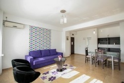 Inchiriez apartament 2 camere Mamaia ultralux