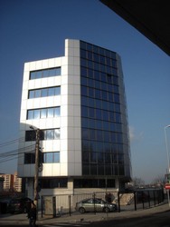 Inchiriez spatii stradale metrou Grozavesti