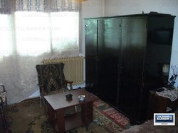 Ofer o camera in apartament de 3, 1 Decembrie 1918