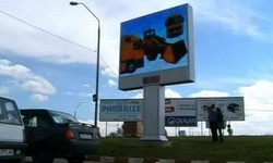 Panou video de vanzare. Aproximativ 12 mp - 3/4 m. P20
