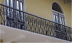 Porti fier forjat,Garduri fier forjat,Depozit elemente fier forjat pentru lucrarea dumneavoastra.