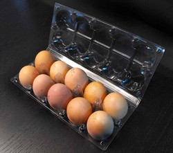 Producator CASEROLE din plastic pentru OUA DE GAINA