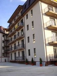 Proprietar vand apartament 2 camere bloc nou
