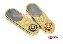 Replica Louis Vuitton Gold Lady phone