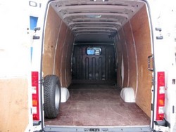 TRANSPORT MUTARI IEFTIN MOBILIER MARFA 