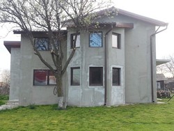 VAND CASA + TEREN COM GRADISTEA ILFOV LA 30 KM DE BUCURESTI 75000E