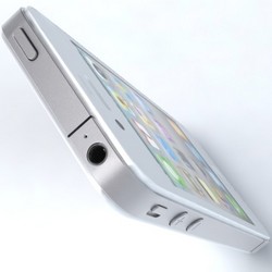 VAND REPLICA IPHONE 4S ALB DUAL SIM CU ECRAN HD CAPACITIV SI INTERNET WIRELESS