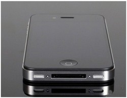 VAND REPLICA IPHONE 4S DUAL SIM CU ECRAN HD CAPACITIV SI WIRELESS