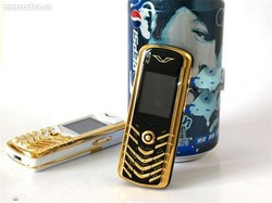 VERTU V6 GOLD - TEL. DE LUX - CE-L MAI MIC TEL. DE LUX - OFERTA