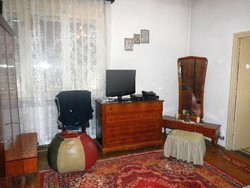Vand apartament 4 camere Mosilor