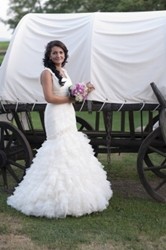 Vand rochie de mireasa model deosebit