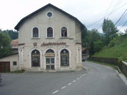 VAND APARTAMENT 3 CAMERE AZUGA