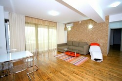 Oferta de cazare la apartament super-lux Mamaia 2013