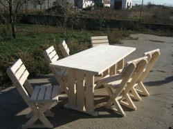 execut mobilier dinlemn masiv