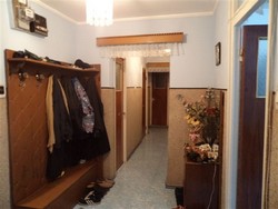 Apartament 3 camere Aparatorii Patriei Berceni 68 mp