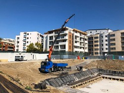 Inchiriez utilaje si macarale constructii