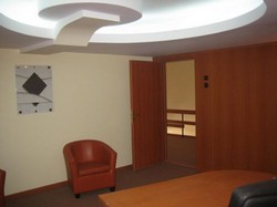 inchiriez spatiu otopeni de birouri