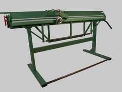 Utilaje pt accesorii tigla metalica, abkant 2ml cu ghilotina role