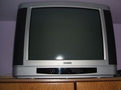 Vand ieftin televizor si DVD