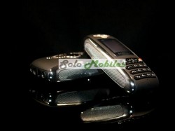vand telefon breloc Bentley cu functe de telecomanda tv!